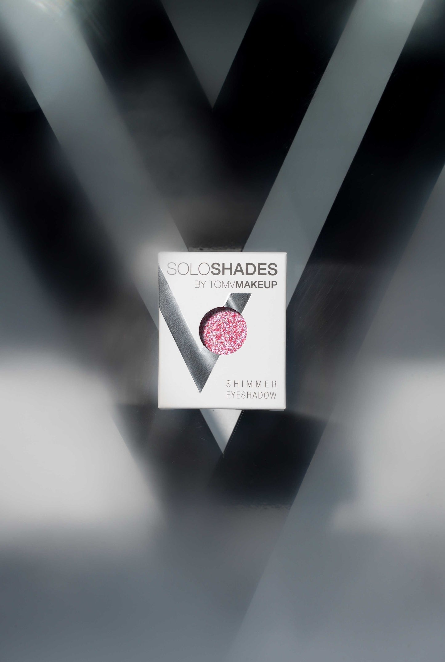 ENCOURAGING - SHIMMER SHADOW