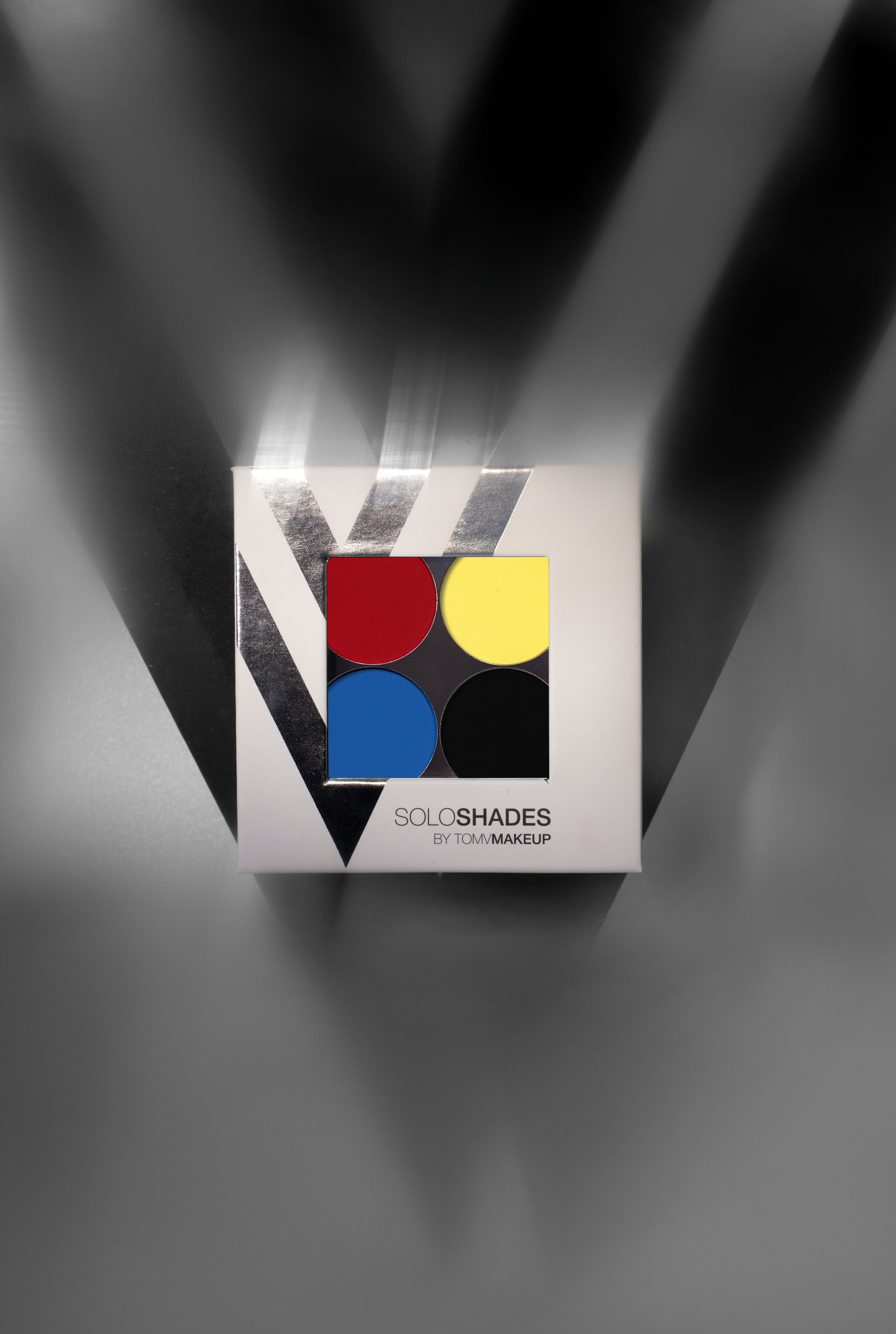 PRO ESSENTIALS 4 PALETTE