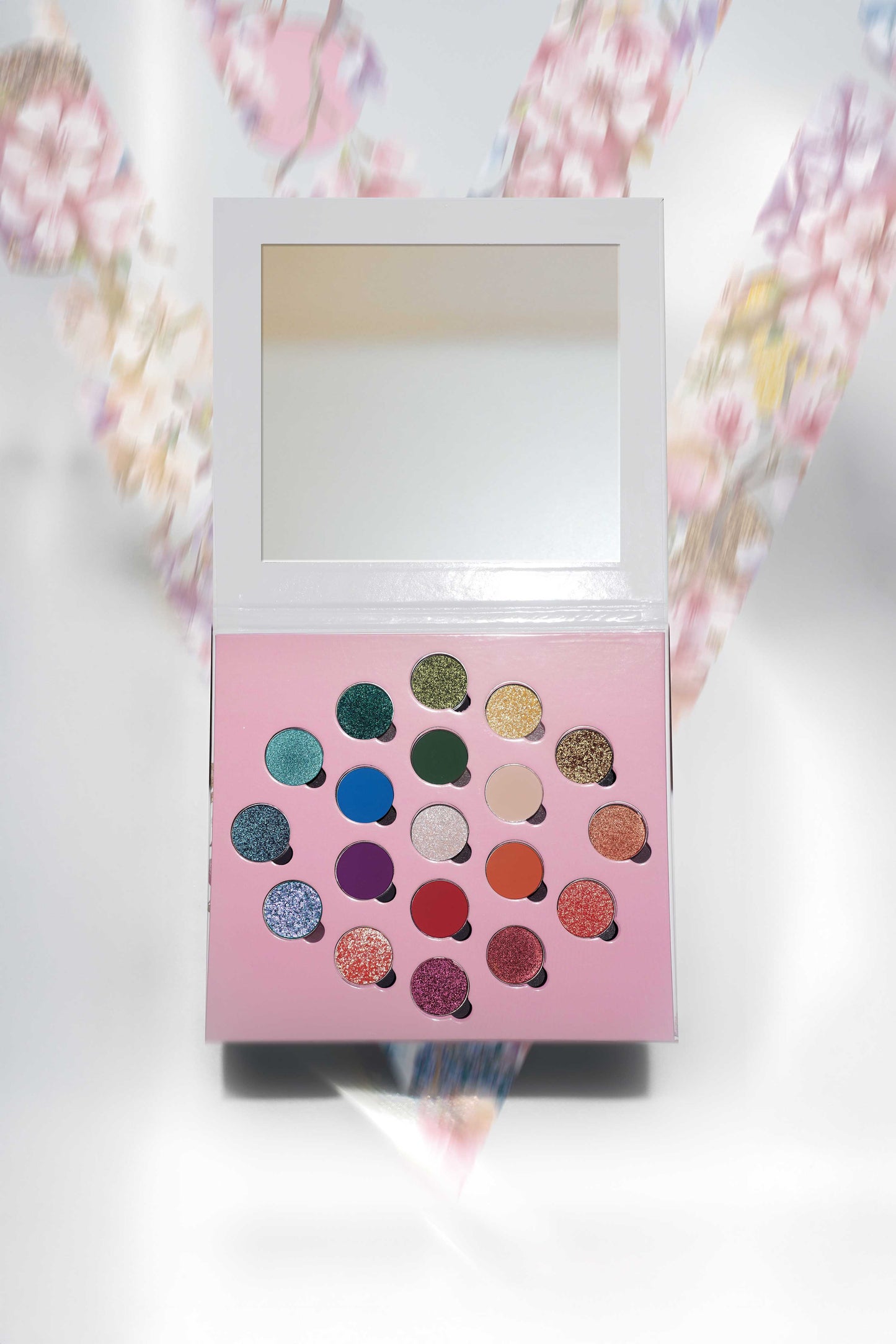 ULTIMATE PRO ARTIST PALETTE (BRIGHT COLORWHEEL 19 SOLOSHADES)